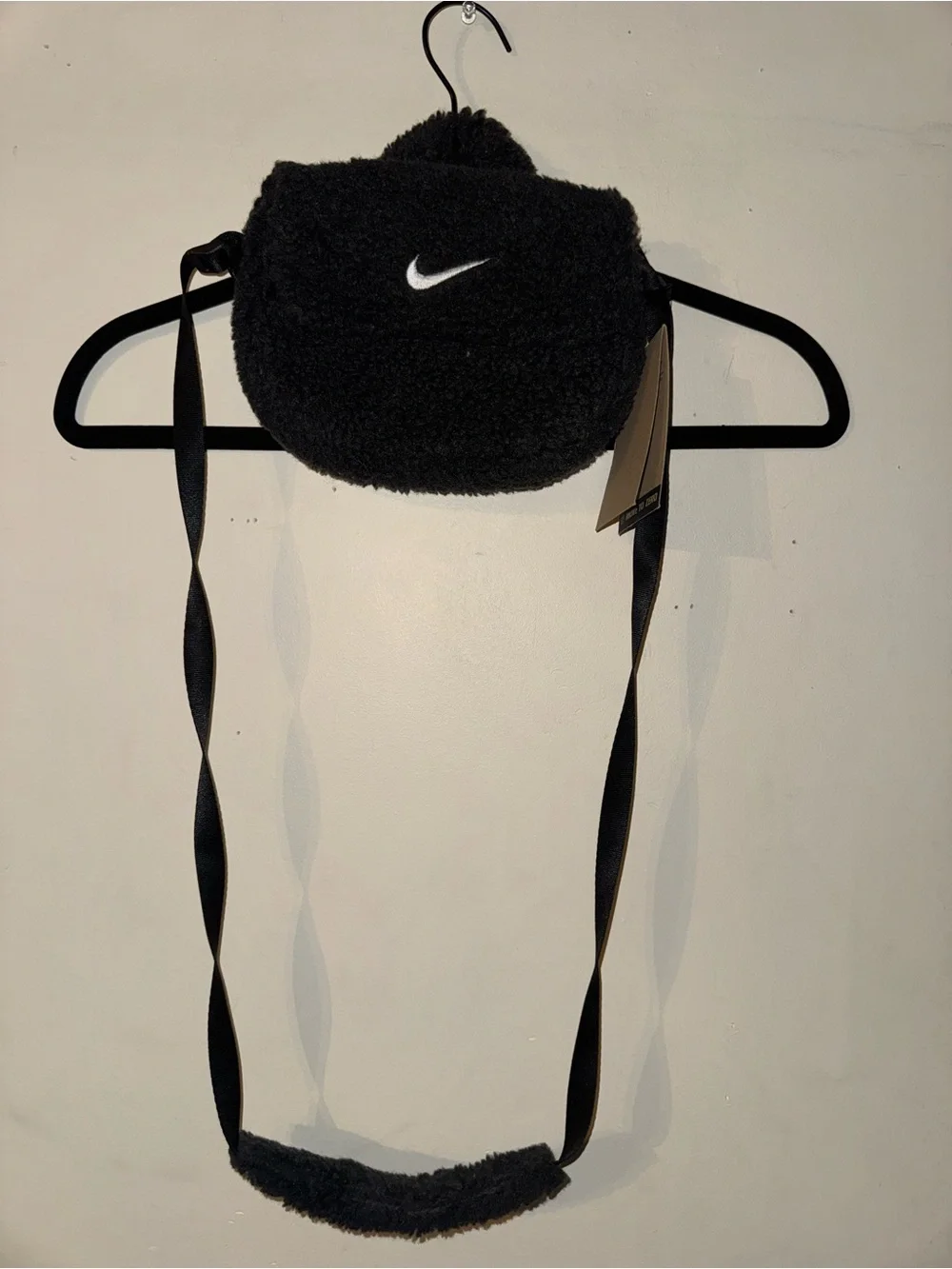 ‼️SALE‼️ Nike Black Sherpa Crossbody with small top handle Shoulder Bag